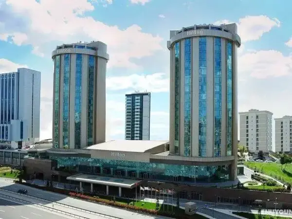 Hilton İstanbul Kozyatağı