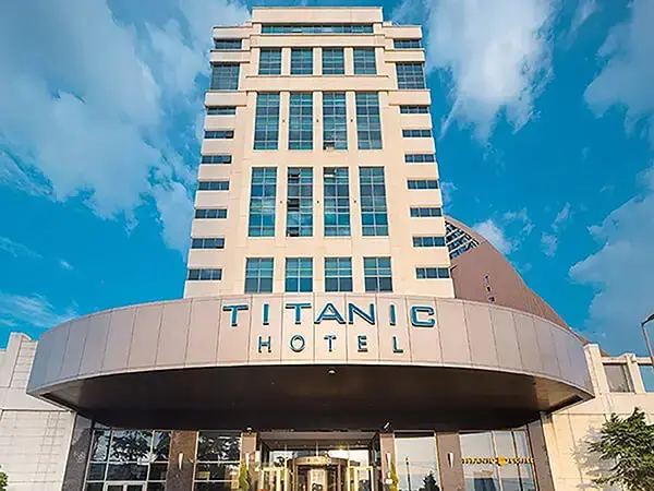 Titanic Business Kartal